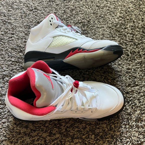 Air Jordan 5 - Picture 6 of 6